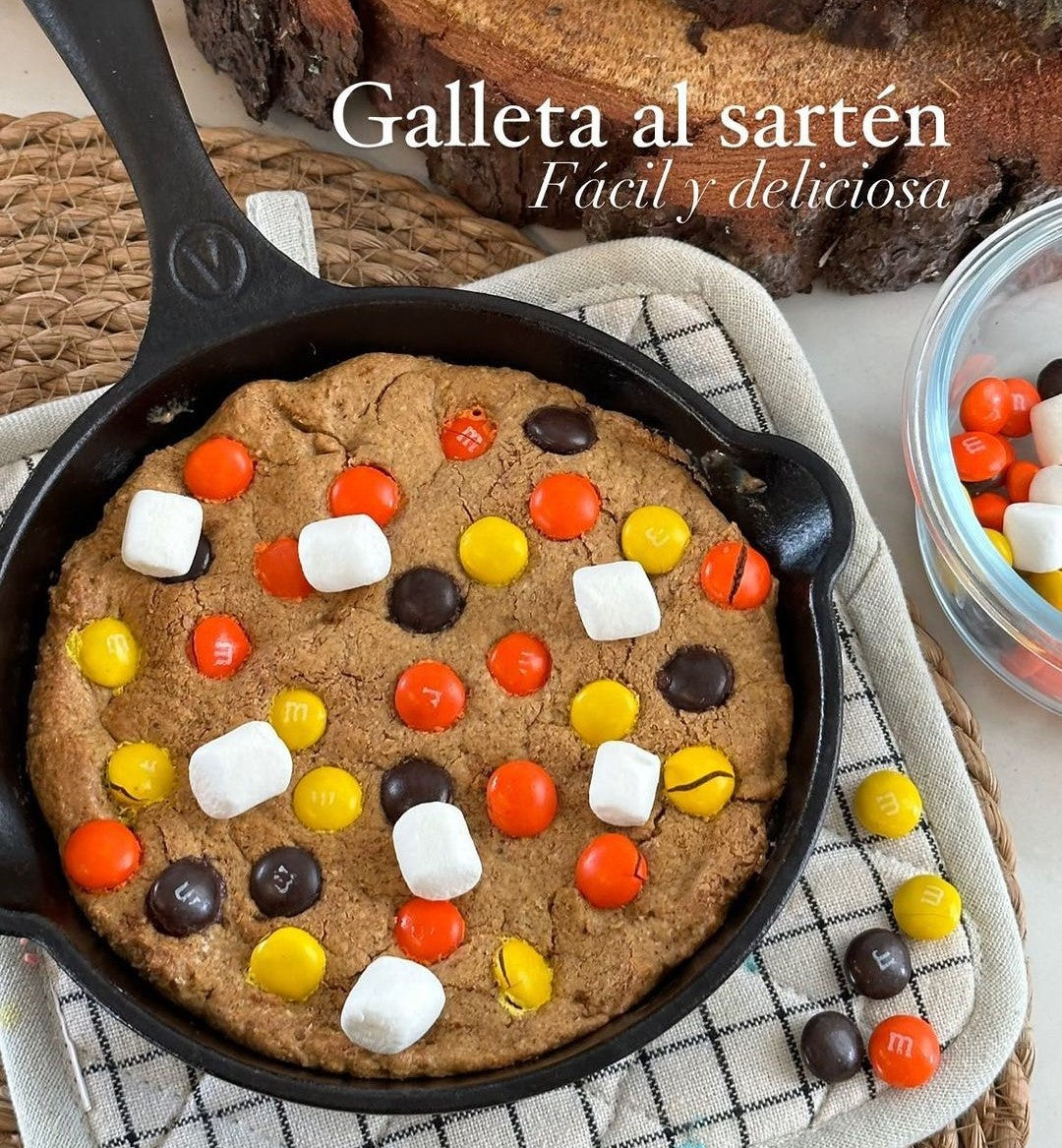 Galleta de avena y almendras al sartén