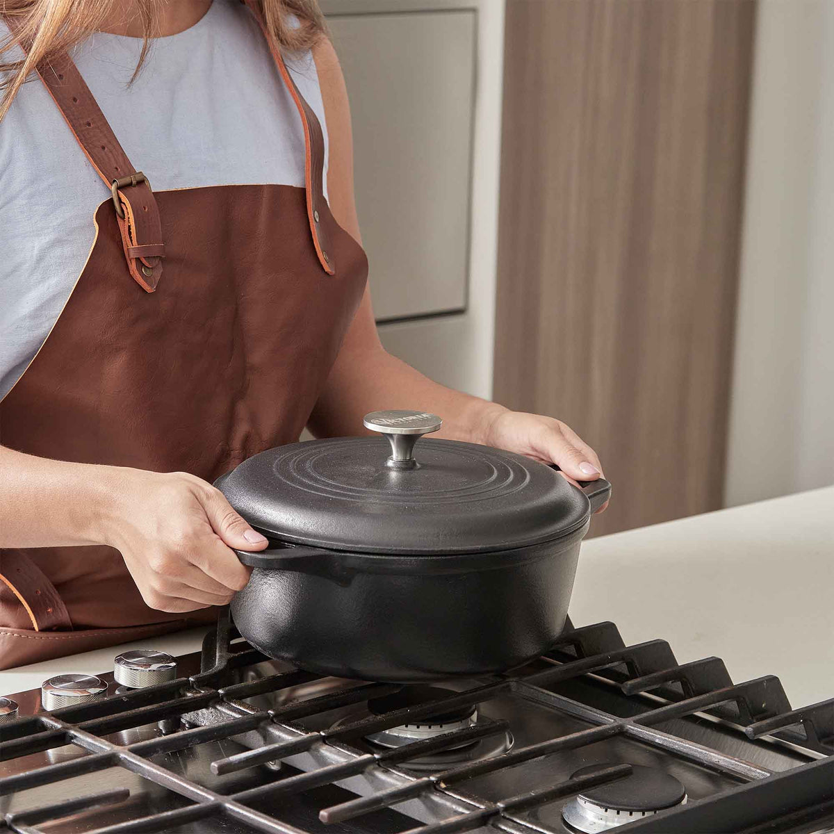 Olla En Hierro Fundido – Horno Holandés  CookingTools - Tienda de  electrodomésticos, utensilios de cocina y accesorios